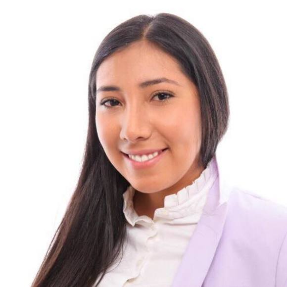 Meet your Posher, Amy - Picture 1 of 1